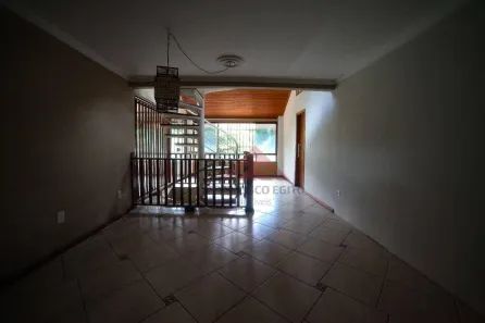Casa de Condomínio com 7 Quartos à venda, 412m² no Baldeador, Niterói