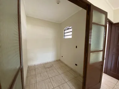 Casa com 3 Quartos para alugar, 107m² no Jaraguá, Piracicaba