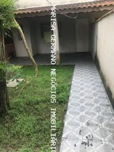 Sobrado com 3 Quartos para alugar, 100m² no , Itanhaém