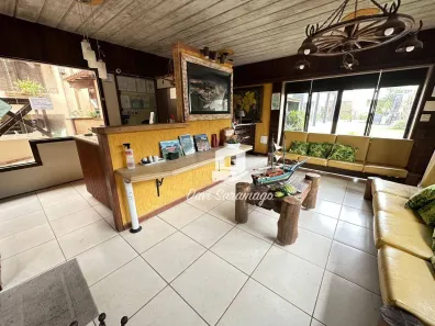 Hotel / Motel / Pousada com 25 Quartos à venda, 1260m² no Itaipu, Niterói