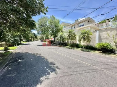 Casa de Condomínio com 4 Quartos para venda ou aluguel, 359m² no Golf Park, Carapicuíba