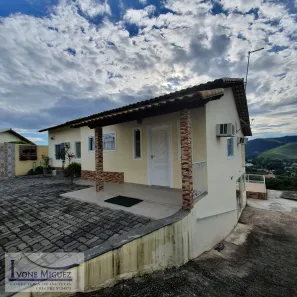 Casa com 4 Quartos para alugar, 210m² no Centro, Miguel Pereira