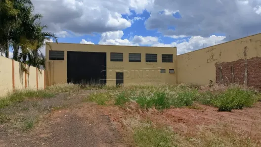 Galpão / Depósito / Armazém para alugar, 599m² no Vila Xavier (Vila Xavier), Araraquara