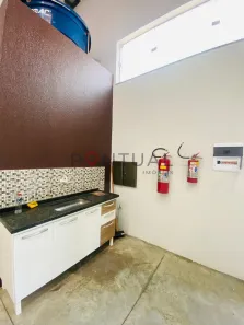 Galpão / Depósito / Armazém à venda, 180m² no Palmital, Marília