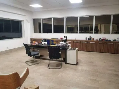 Galpão / Depósito / Armazém à venda, 2400m² no Sítio da Moenda, Itatiba