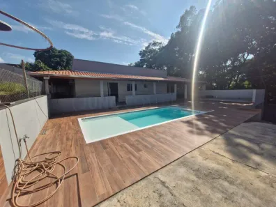 Fazenda / Sítio / Chácara com 4 Quartos à venda, 184m² no Estância Lago Azul (Ártemis), Piracicaba