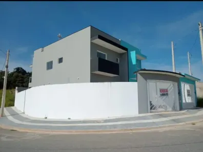 Sobrado com 3 Quartos à venda, 140m² no Jardim Vitoria, Mairinque
