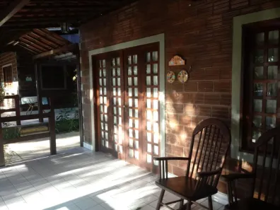 Casa de Condomínio com 3 Quartos à venda, 90m² no Alpes Suiços, Gravatá