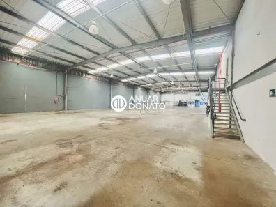 Galpão / Depósito / Armazém à venda, 2000m² no Jardim Canadá, Nova Lima
