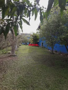 Fazenda / Sítio / Chácara com 4 Quartos para alugar, 510m² no Padre Marcelo, Caçapava