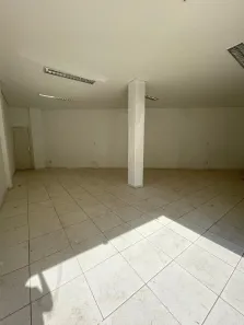 Loja / Salão / Ponto Comercial para venda ou aluguel, 80m² no Arcádia, Conselheiro Lafaiete