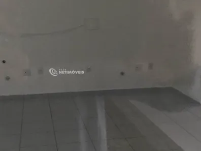 Loja / Salão / Ponto Comercial à venda, 32m² no Centro, Florestal