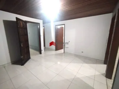 Casa com 3 Quartos para alugar, 104m² no Santo Antônio, São José dos Pinhais