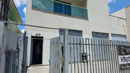 Prédio Inteiro à venda, 650m² no Alpes, Londrina