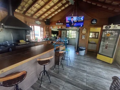 Casa de Condomínio com 4 Quartos à venda, 1700m² no Vila Pedagio, Alumínio