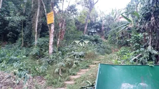Terreno / Lote / Condomínio à venda, 785m² no Quitandinha, Petrópolis