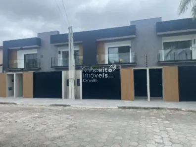 Sobrado com 3 Quartos à venda, 195m² no Floresta, Joinville