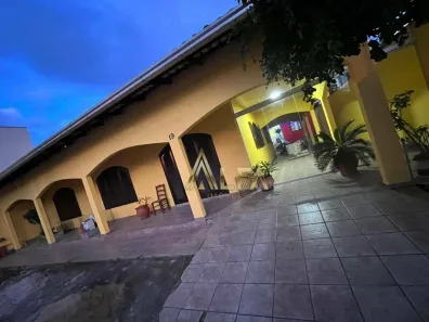 Hotel / Motel / Pousada com 10 Quartos à venda, 400m² no Armação, Penha