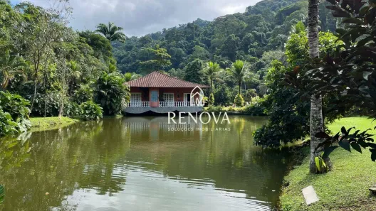 Fazenda / Sítio / Chácara com 3 Quartos à venda, 650m² no Cantagalo, Guapimirim