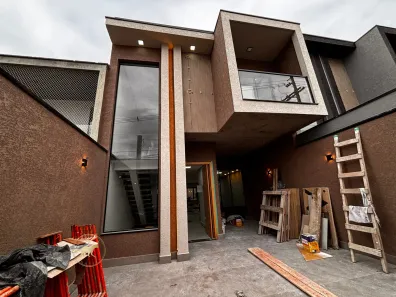 Sobrado com 3 Quartos à venda, 150m² no Laranjeiras, Caieiras