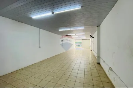 Conjunto Comercial / Sala à venda, 137m² no Vila Thais, Atibaia