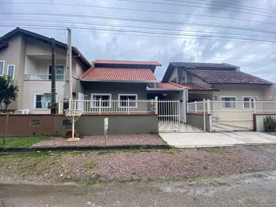 Sobrado com 2 Quartos à venda, 70m² no Cambijú, Itapoá