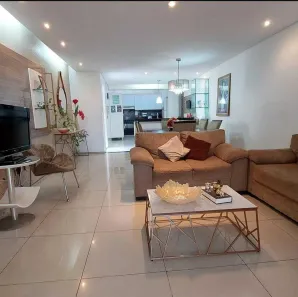 Casa com 4 Quartos à venda, 220m² no Jabotiana, Aracaju