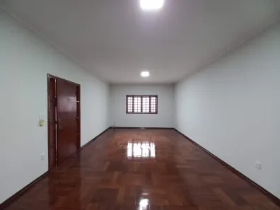Casa com 3 Quartos para alugar, 210m² no Residencial Chácara São José, Limeira