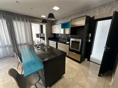 Apartamento com 3 Quartos para alugar, 155m² no Vila Edmundo, Taubaté