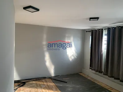 Casa Comercial para alugar, 38m² no Centro, Jacareí