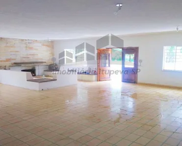 Fazenda / Sítio / Chácara com 8 Quartos para venda ou aluguel, 700m² no Pé do Morro, Cabreúva