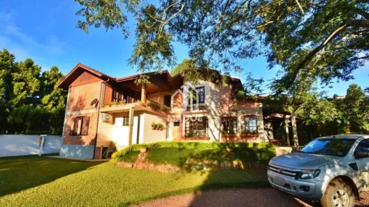 Fazenda / Sítio / Chácara com 4 Quartos à venda, 5000m² no Jardim Carvalho, Ponta Grossa