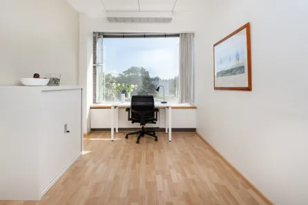 Conjunto Comercial / Sala para alugar, 10m² no Neva, Cascavel