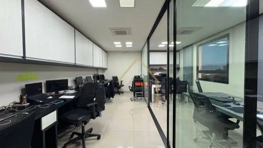 Conjunto Comercial / Sala para alugar, 47m² no Vila Belvedere, Americana