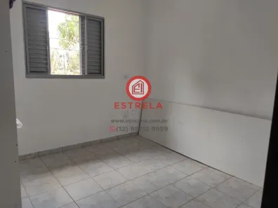 Fazenda / Sítio / Chácara com 2 Quartos à venda, 754m² no Jardim Colônia, Jacareí