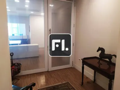 Conjunto Comercial / Sala para alugar, 226m² no Vila Cordeiro, São Paulo
