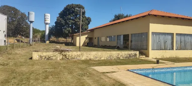 Casa de Condomínio com 2 Quartos para alugar, 200m² no Condomínio Águas da serra, Hidrolândia