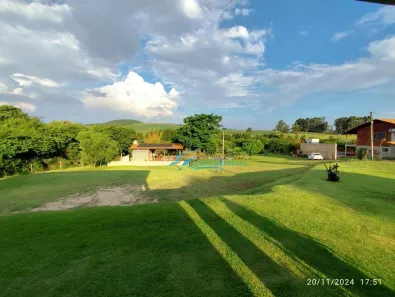 Fazenda / Sítio / Chácara com 3 Quartos à venda, 400m² no Rio do Salto, Cascavel