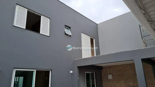 Casa com 3 Quartos para alugar, 202m² no Jardim Sumarezinho, Hortolândia