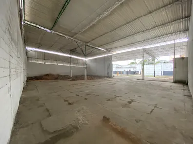 Galpão / Depósito / Armazém à venda, 2000m² no Vigário Geral, Rio de Janeiro