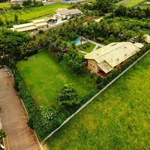 Fazenda / Sítio / Chácara com 4 Quartos à venda, 600m² no Chácaras Cataguá, Taubaté