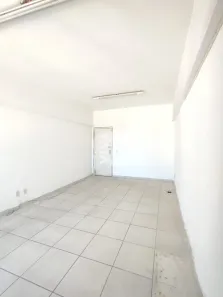 Conjunto Comercial / Sala para alugar, 31m² no Vila Santa Cecília, Volta Redonda