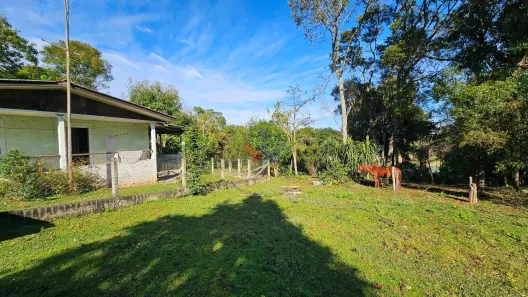 Fazenda / Sítio / Chácara com 2 Quartos à venda, 120m² no Área Rural de Araucária, Araucária