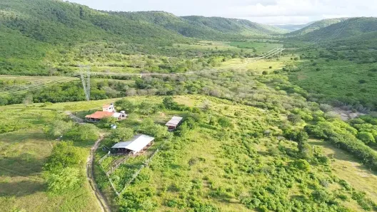 Fazenda / Sítio / Chácara com 3 Quartos à venda, 5130000m² no Área Rural de Gravatá, Gravatá