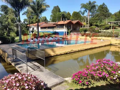 Fazenda / Sítio / Chácara com 4 Quartos à venda, 900m² no , Mairinque