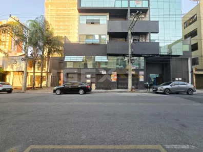 Loja / Salão / Ponto Comercial com 1 Quarto à venda, 79m² no Centro, Divinópolis
