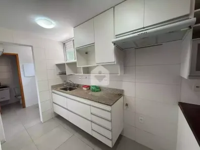 Apartamento com 2 Quartos para venda ou aluguel, 135m² no Castelanea, Petrópolis
