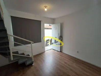 Casa de Condomínio com 2 Quartos para alugar, 60m² no Parque Monjolo, Cotia