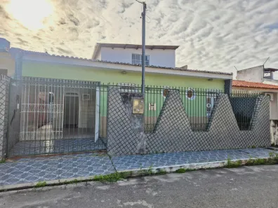 Casa com 3 Quartos à venda, 220m² no Luzia, Aracaju