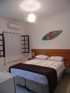 Hotel / Motel / Pousada com 8 Quartos à venda, 180m² no Boiçucanga, São Sebastião